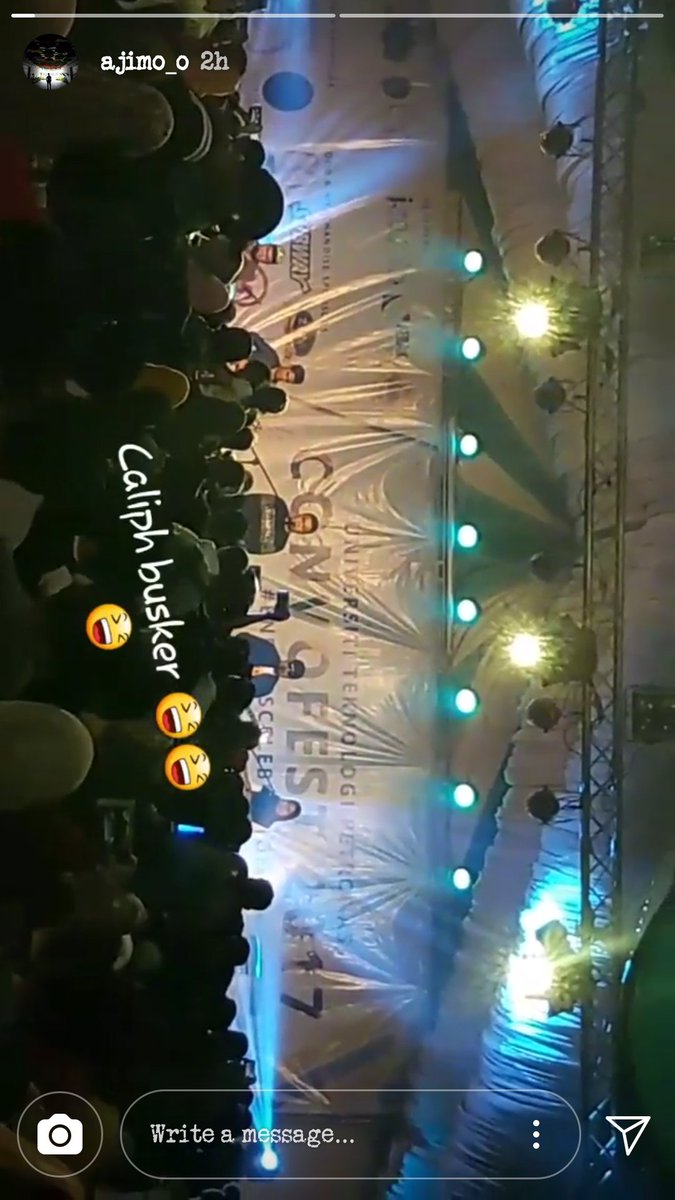 mib2598's tweet photo. Semua story sama je..
#caliphbuskers #CONVOFEST2017 https://t.co/iL2F7fL8sI