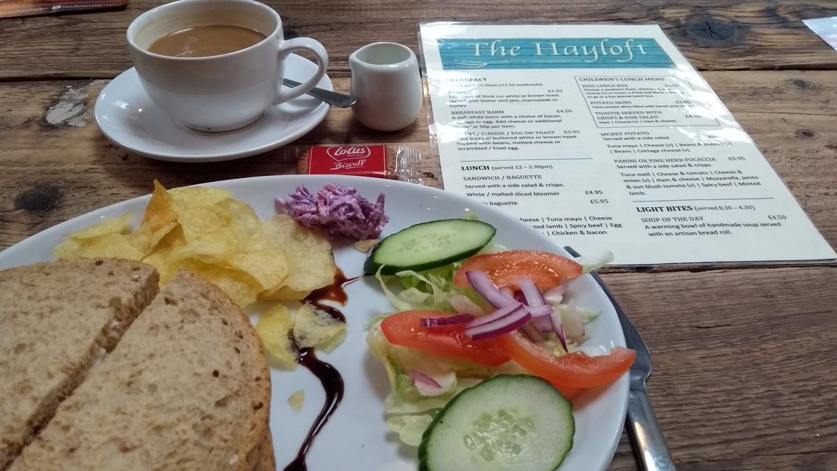 ksusan12's tweet photo. @hayloftcheshire First visit today, lovely venue, friendly staff, good food https://t.co/pMaFVq37eE