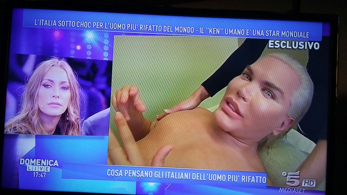 Nate_8816's tweet photo. Madò che orrore!!!!! #domenicalive #humanken https://t.co/bHAM0z4DVm