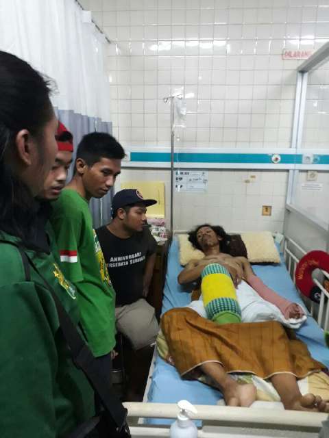 Alhamdulillah sdh di berikan pd yg bersangkutan, Hasil Penggalangan di tadi dan tambahan total Rp Total Rp1.410.500 juga dr <a href="/TribunKidulSby/">TRIBUN KIDUL</a>