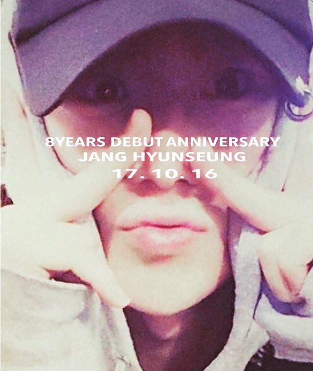 misa_js1123's tweet photo. Congratulations🎉🎉🎉😘💕
#8YearsWithHyunseung 
#JangHyunseung 
#daisuki https://t.co/HxGApBnzwJ