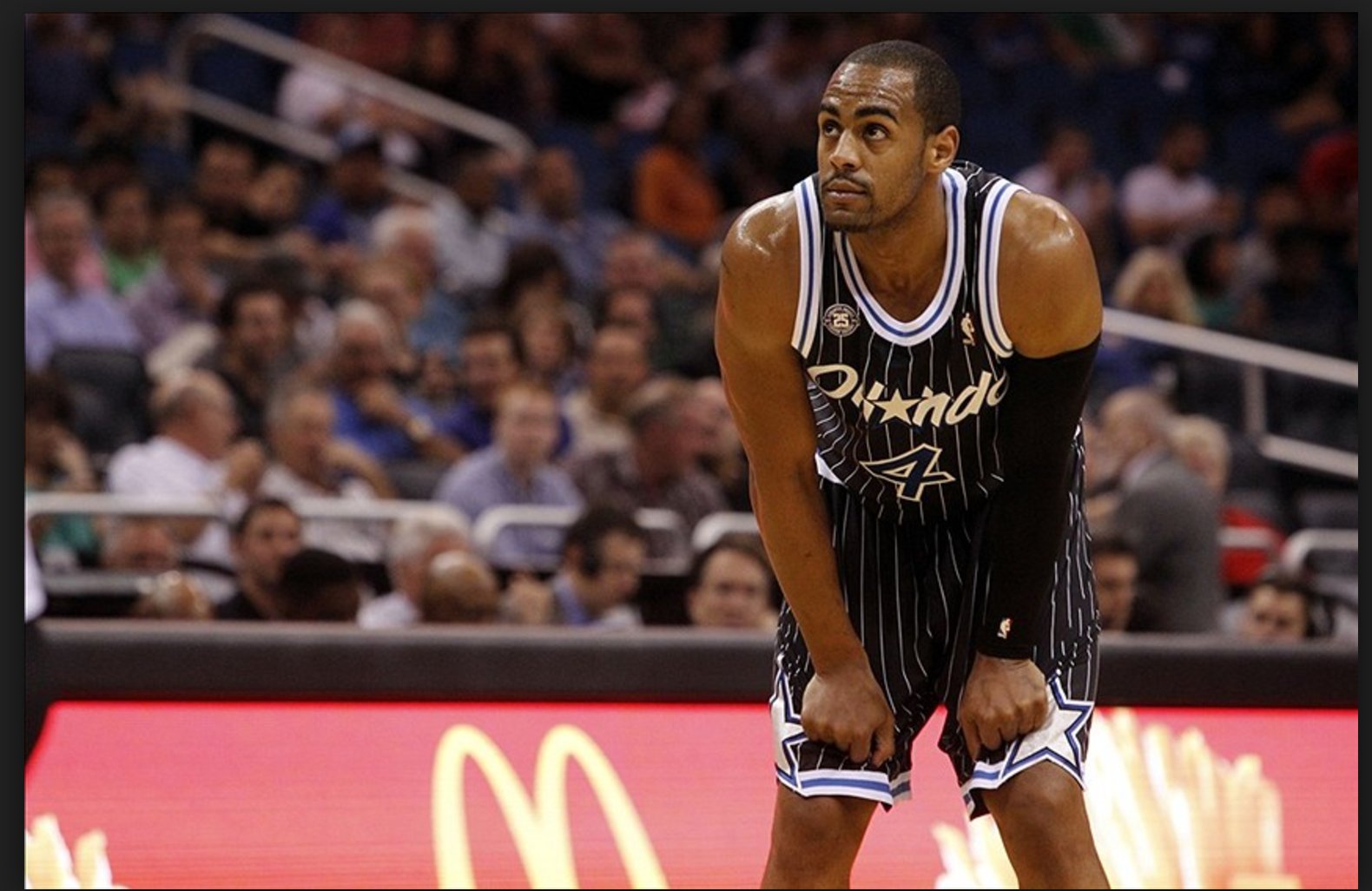 32 years old today. Returned to Orlando. Can get buckets and play great D. Happy birthday to Arron Afflalo! 