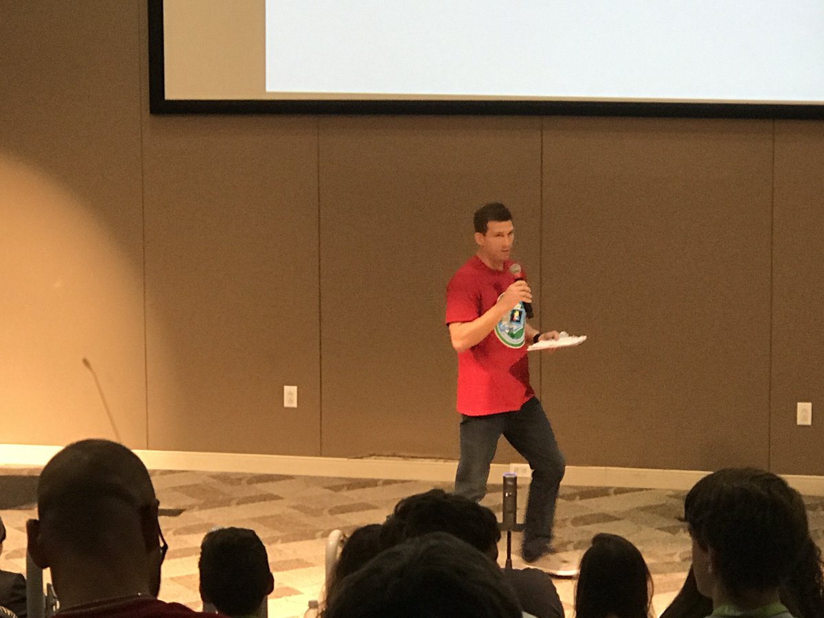 clearidealabs's tweet photo. #peteforpresident #srqhacks https://t.co/LaSYYpRDq1