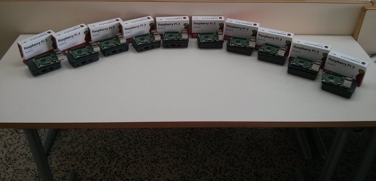 csraspberryjam's tweet photo. Queda menos de una semana para el evento 😀
Y estamos con los preparativos finales...
#EuCodeWeek, #Google ,#codeEU17,@googleeurope https://t.co/zswLHV398r