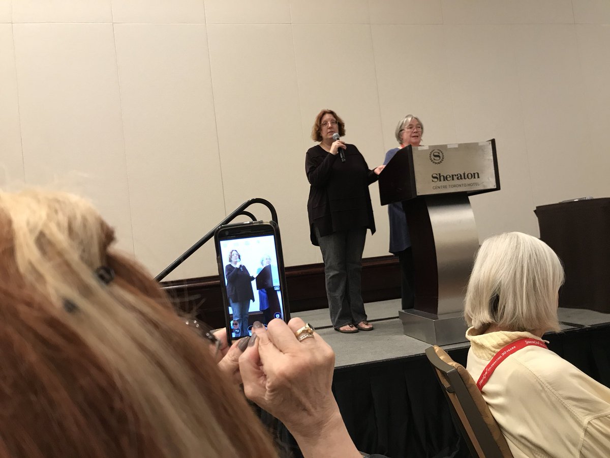 triskeleweb's tweet photo. Helen Nelson and Janet Costello thanks to all for @Bouchercon2017 https://t.co/s8sBvDI9ut