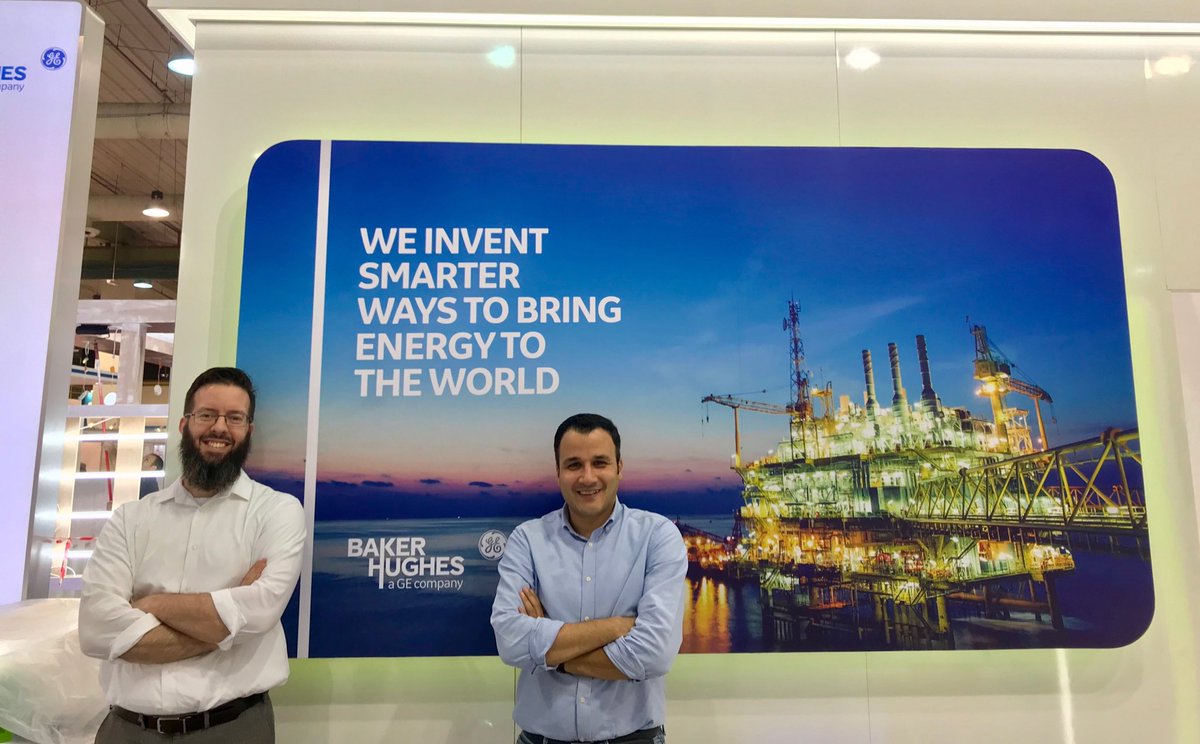 sourcecatcher's tweet image. Me and Hussein at #KOGS2017
#BHGE #Kuwait #Fullstreamahead