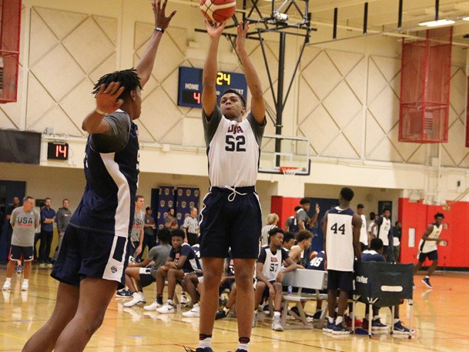 RivalsHS's tweet photo. #USABB HIGHLIGHTS: Check out the Top Plays from 2018 5-Star Keldon Johnson at #USABasketball camp, via @KP_Rivals: https://t.co/doJFaLPpN9 https://t.co/keqxw0EvqU