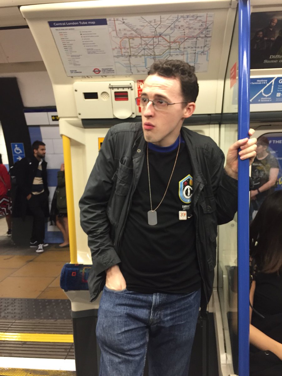 Gawny7789's tweet photo. Live shot of @RichStokesy on the London Underground #pointlessupdates https://t.co/oS06P6kngd