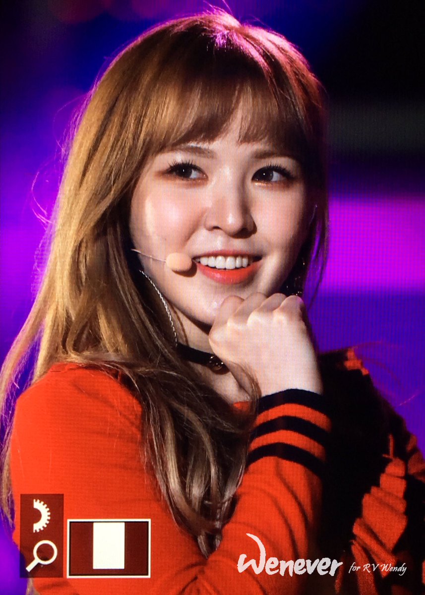 WenRene_TH's tweet photo. 🐰 : เด็กนี่ของพี่ จำว��ั้ย!
#wenrene 
แก้มน่าหยิกอะไรเบอร์นี้ หมั่นเขี้ยวว https://t.co/Ub4OjdGneB