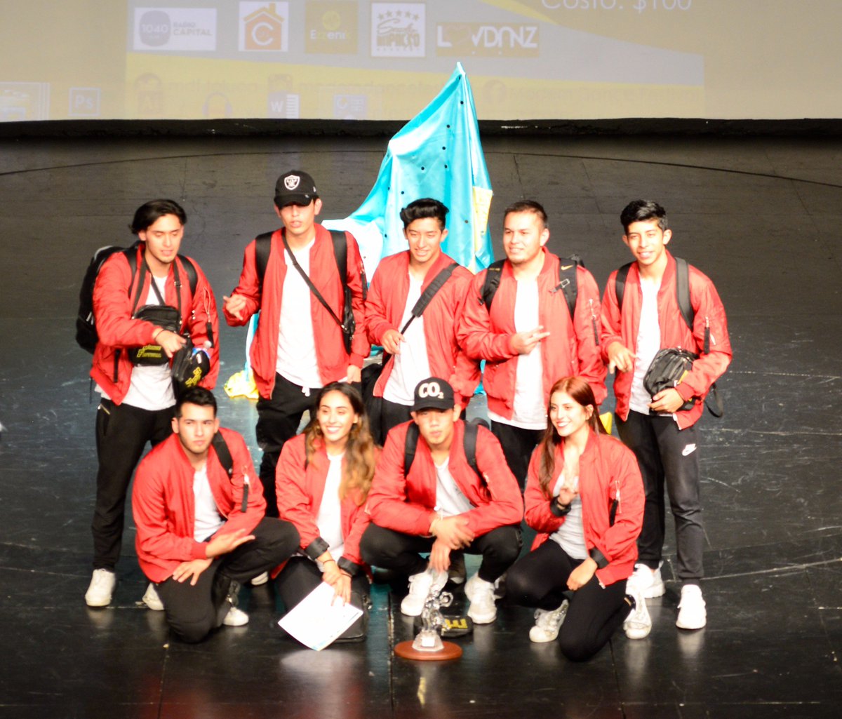 MdfToluca's tweet photo. ¡FELICIDADES KNIGHTS! Ganadores del 1er lugar Categoría Hip Hop💃😎
#moderndancefestival #MDF17 #mdf
"Convierte el sentimiento en movimiento" https://t.co/WG4FhIvm47