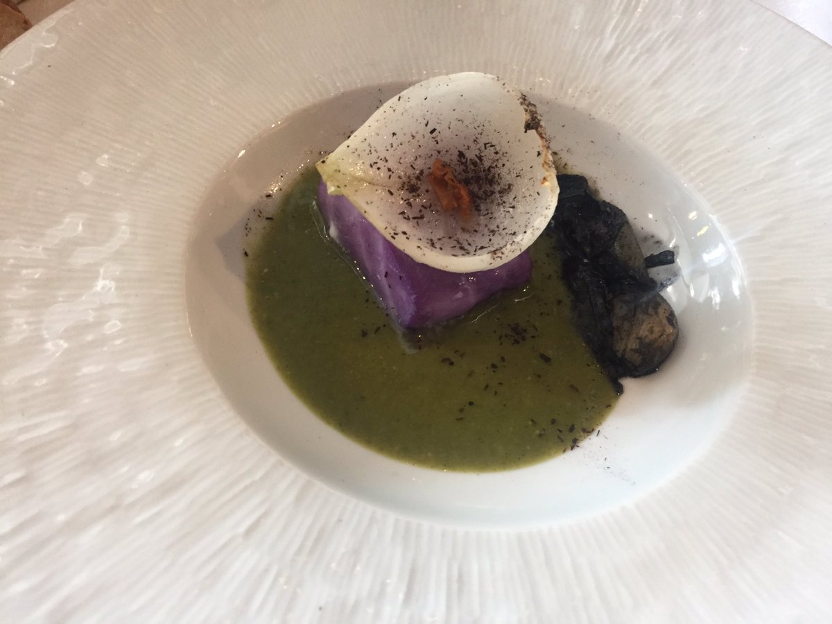 Myriam_mchef's tweet photo. Por fin comí en #Raices !! By @carlosmchef3 no habéis ido aun???? Reservad YA!!! #carlosmasterchef #masterchef #MCCelebrity https://t.co/KYSIljH79Y