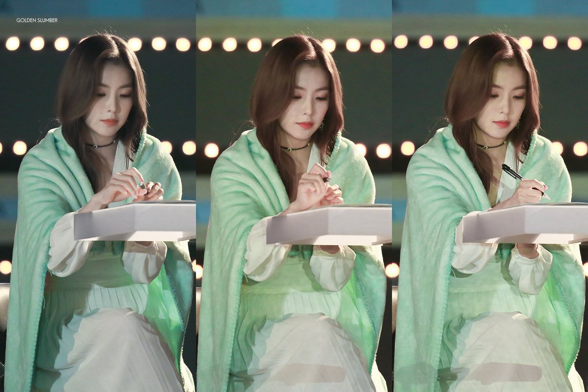WenRene_TH's tweet photo. น้องจู VS มิสเบ
ฟหกด่าสว อยากได้จังค่ะ ._.
#IRENE #REDVELVET https://t.co/U4IwRw6AtT