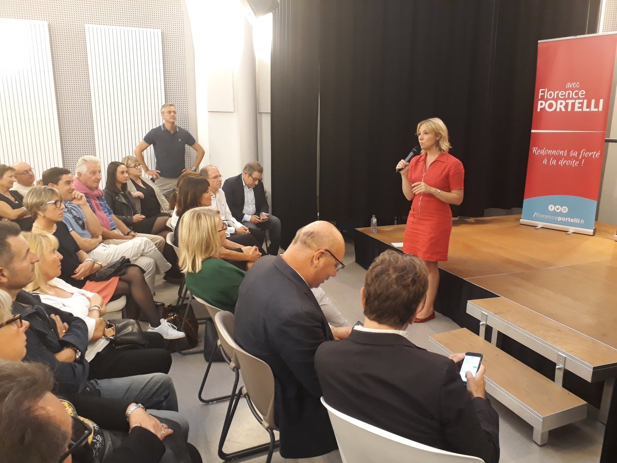 FloPortelli's tweet image. J'ai recu 6000 parrainages en 5 semaines de campagne quand d'autres y travaillent depuis Mai. Moi en mai je pensais plutôt aux législatives!