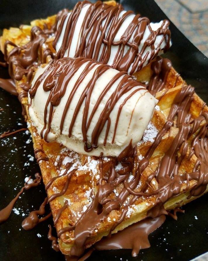 Cooking4Kitchen's tweet image. Wtf 😲
waffles &amp;gt; pancakes 😍😍😍