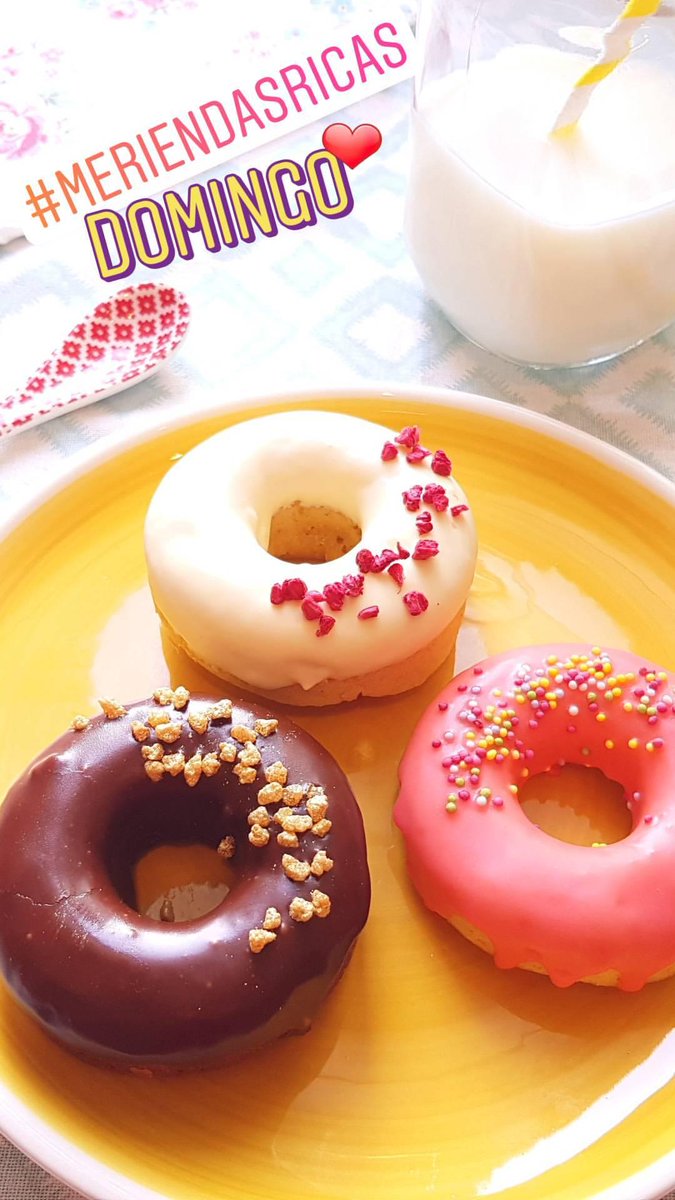 my_sweetdreams_'s tweet photo. Donuts de chocolate, cheescake y rosas🍩 🍩🍩🍫🍫😍😍❤❤
Regístrate y consigue un exclusivo tutorial➡➡➡ https://t.co/Q7yBoqfnbW https://t.co/zs3OyHi5Ph