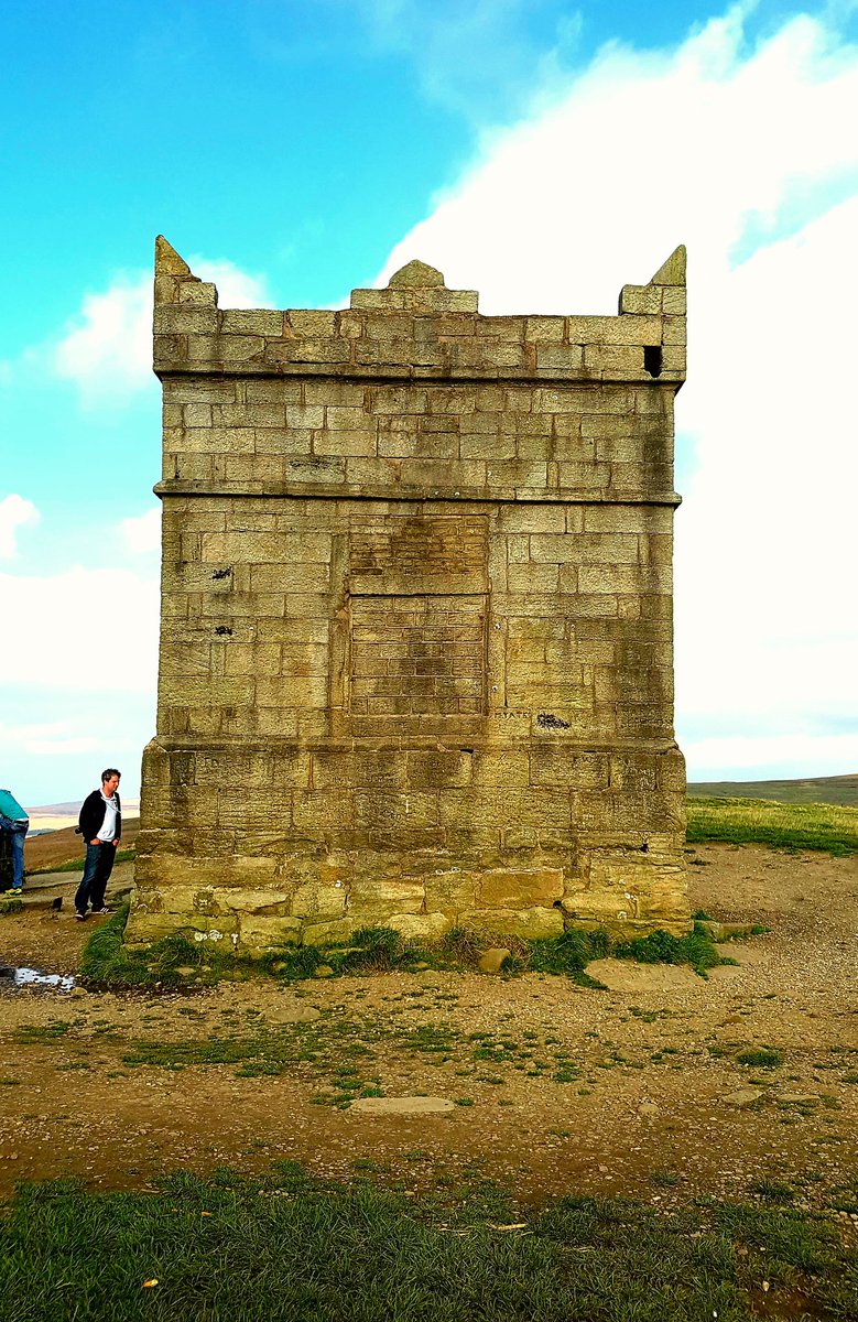 TextbookTourist's tweet photo. 📸🏛🇬🇧 Rivington Pike, Lancashire, England 
#Rivington #Historic #RivingtonPike https://t.co/oAZjp4rS5r
