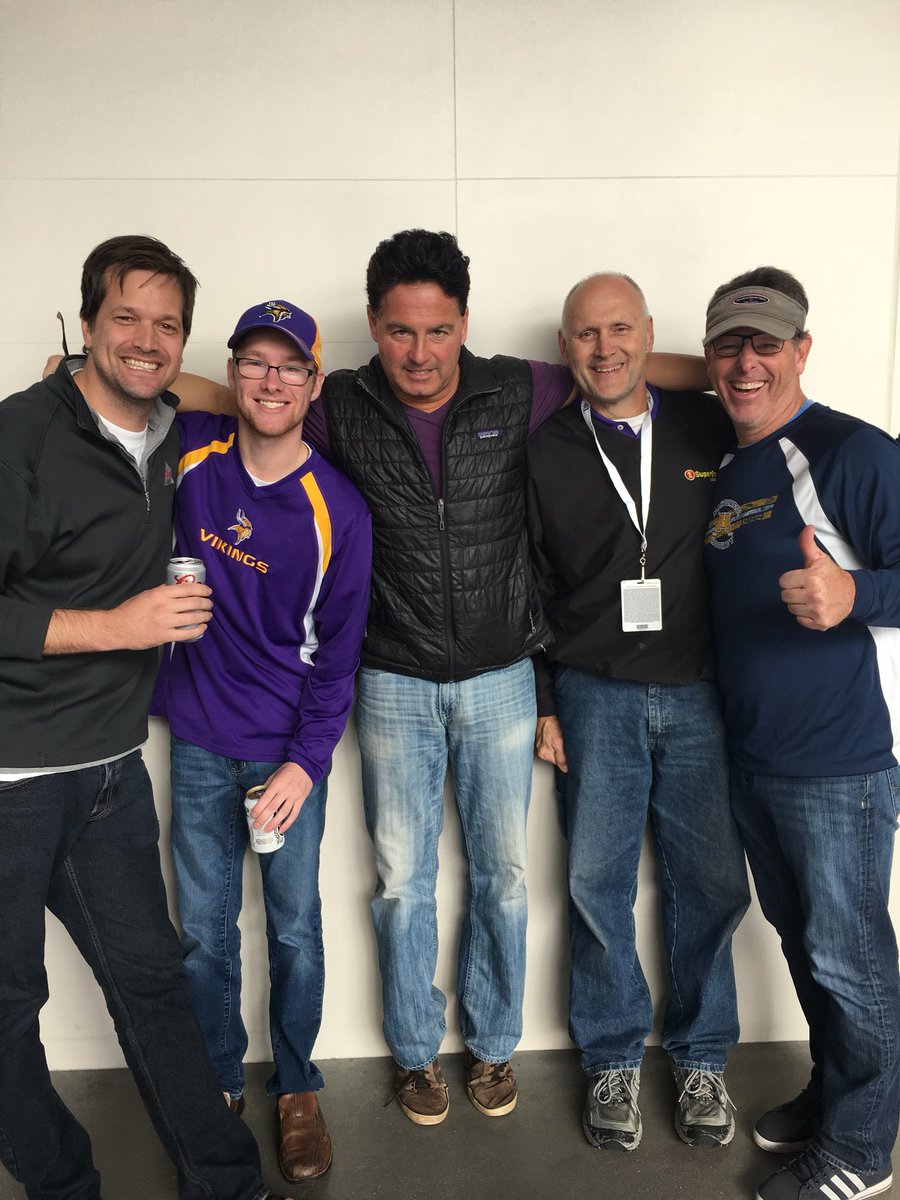 akritzeck's tweet photo. #HoldTrue #vikings https://t.co/jtBO3zHX1H