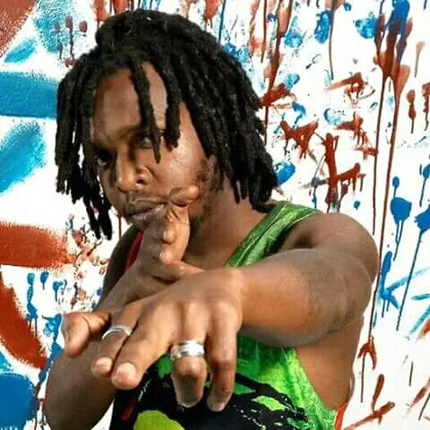 Davidbanta13's tweet photo. #NewProfile #iloveyou my new song gone be the one https://t.co/a9lUBfmJ61