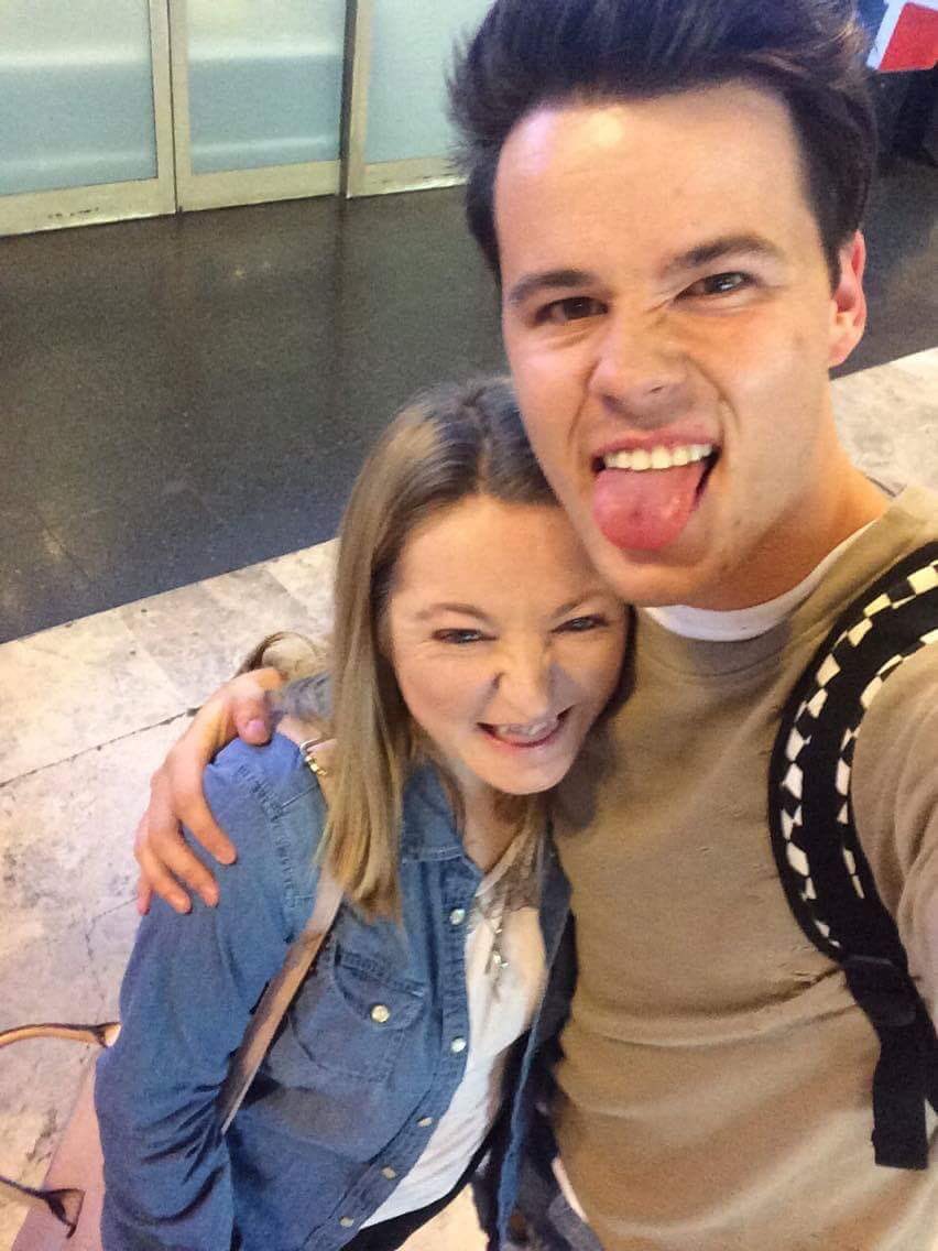 Jess__WL's tweet photo. Canβt believe this was a year ago #Goodtimes #HTMemories πππβ€οΈ https://t.co/OqZYhCXBuD