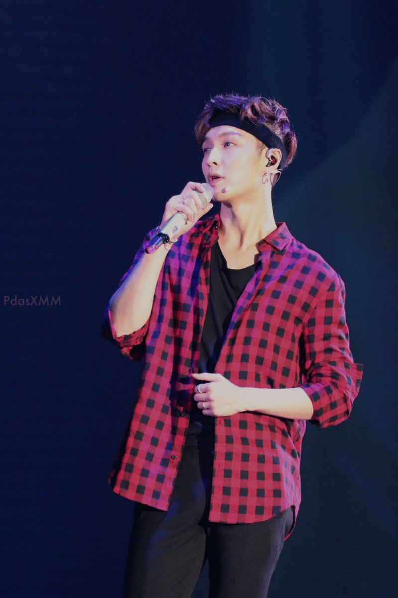 PdasXMM's tweet photo. 171012 🐑 
#张艺兴音乐冒险季 
#张艺兴 
#LAY02SHEEP https://t.co/wPxIFkGJTn
