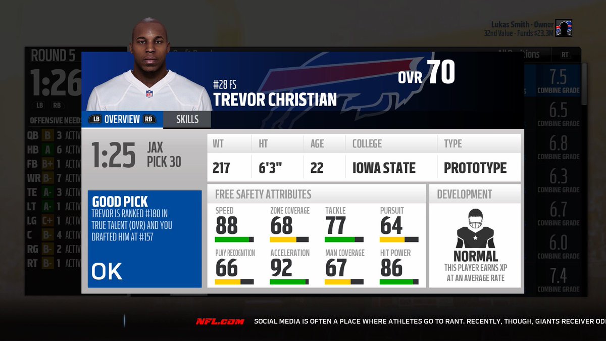 USFC_Bills's tweet photo. Draft is officially over and now the hard work begins! Here is some more highlights from the draft!! @USFConline https://t.co/qXnUh6yItE