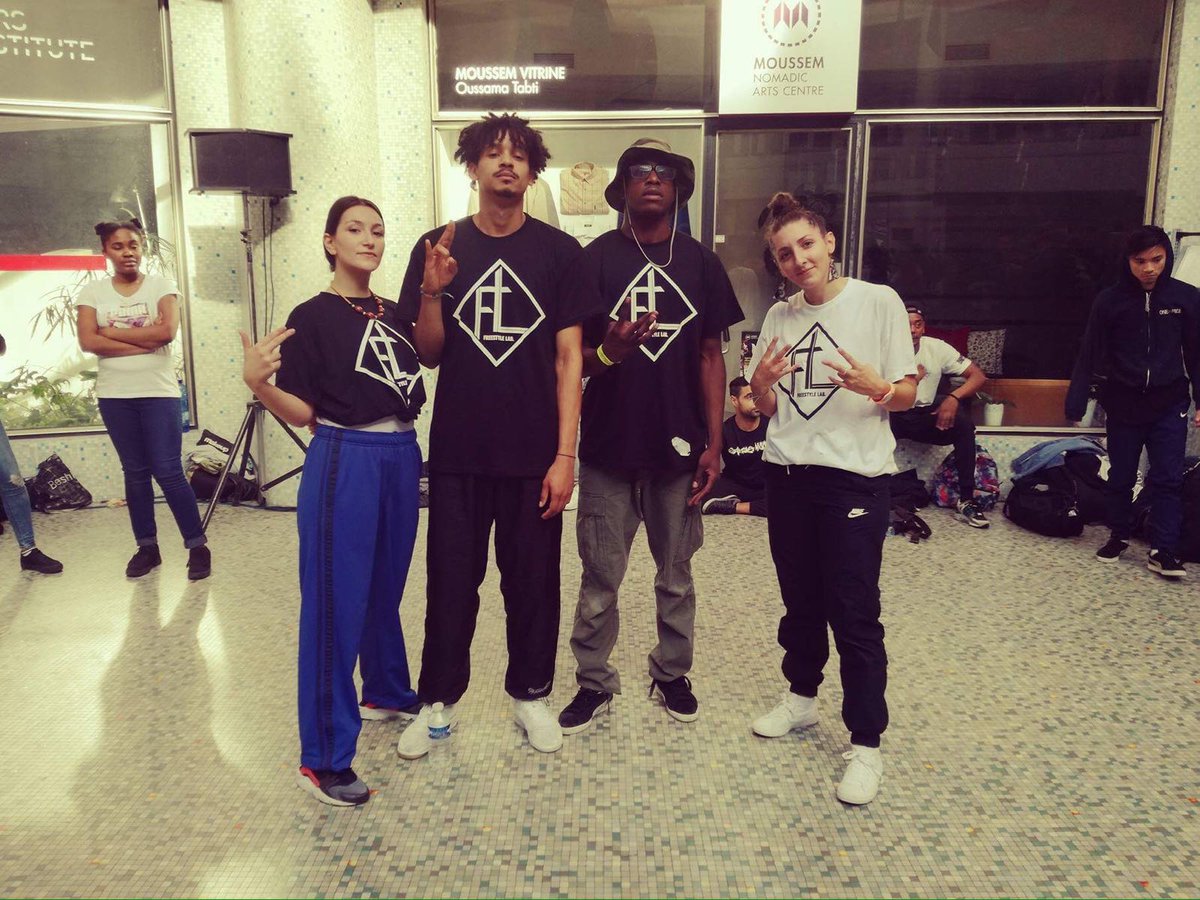anissa_bt's tweet photo. The #FreestyleLab t-shirts are now #OnSale ! Buy your piece for 15€ and represent the Laaaaab👊✌
#hiphop #brussels #belgium #team #management https://t.co/H2yXMprMsG
