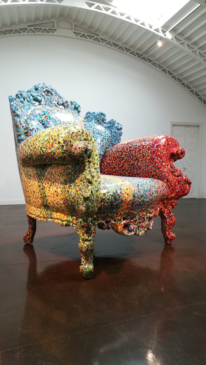 michele_vencato's tweet photo. Un luogo magico, da vedere e da vivere. La @FondBisazza è uno scrigno prezioso. Visitatela. https://t.co/8ySGTBdZEV