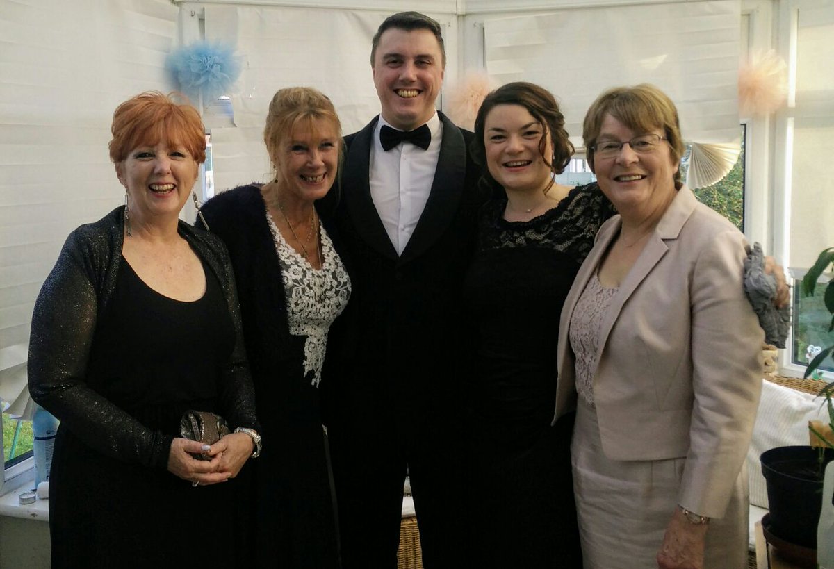 BristolMusicalT's tweet photo. All ready for the South West Rose Bowl awards!! Best of luck to Dom, Neil and Phil! #rosebowlawards #rosebowlawards17 #swrosebowlawards #bmt https://t.co/qVuMYk4J6R