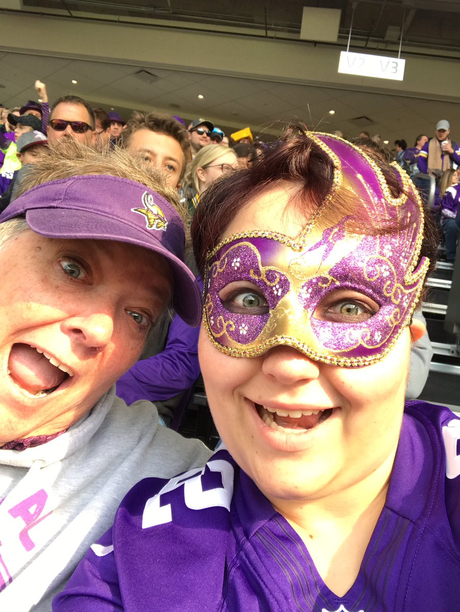 kdalmquist's tweet image. V2 row 24 seats 22 &amp;amp; 21 #centurylinklegends