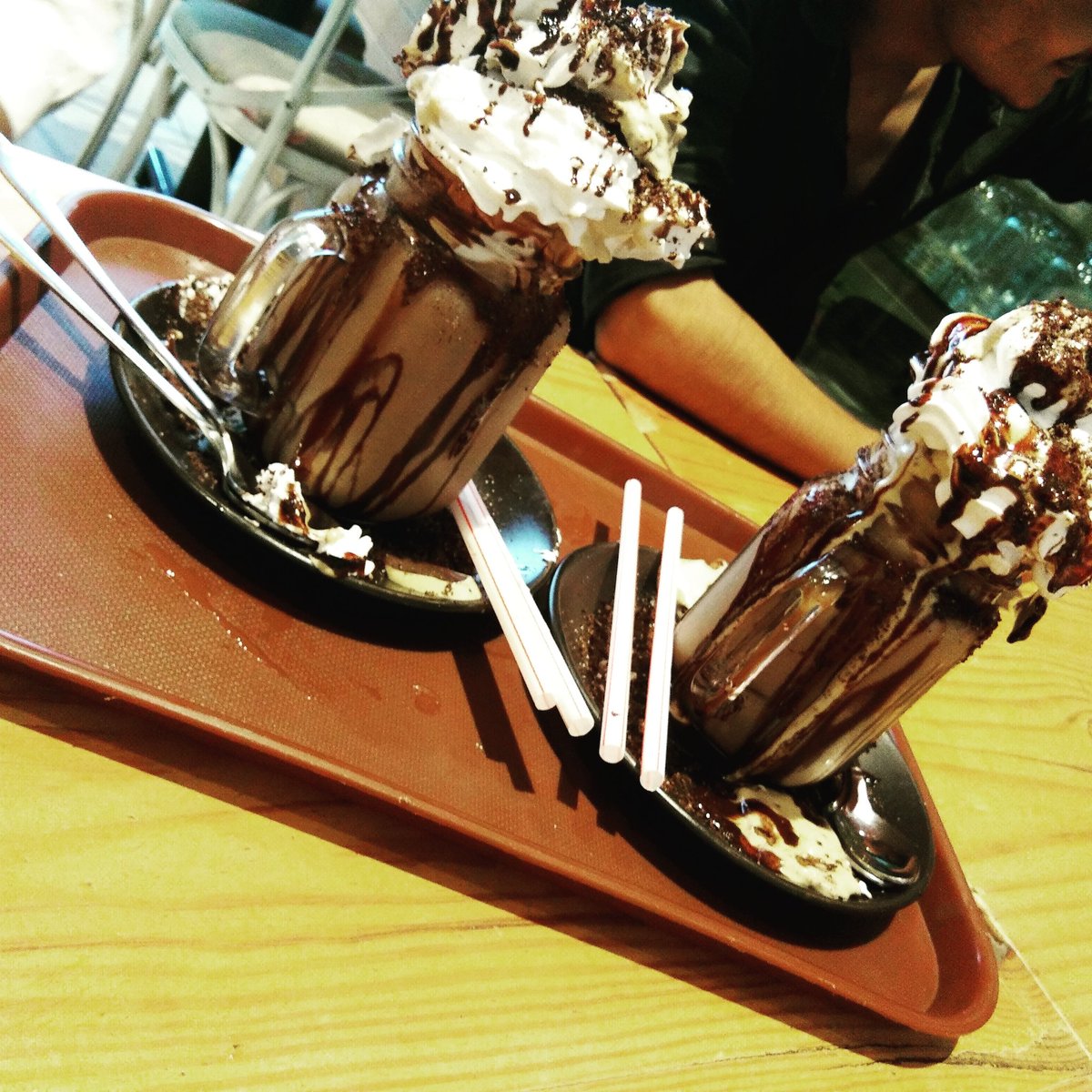 vikalppatel11's tweet photo. Having fun at #cafemestizo ....😋😋😋 https://t.co/gzumvyz5Qe
