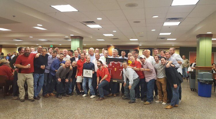TheHall_Soccer's tweet image. 450+ alumni, parents and supporters of CHC soccer gathered for the 5th Annual Bull &amp;amp; Oyster Roast. S/O to the Cardinal Soccer Club Foundation for organizing a night reliving old memories and making new ones.
