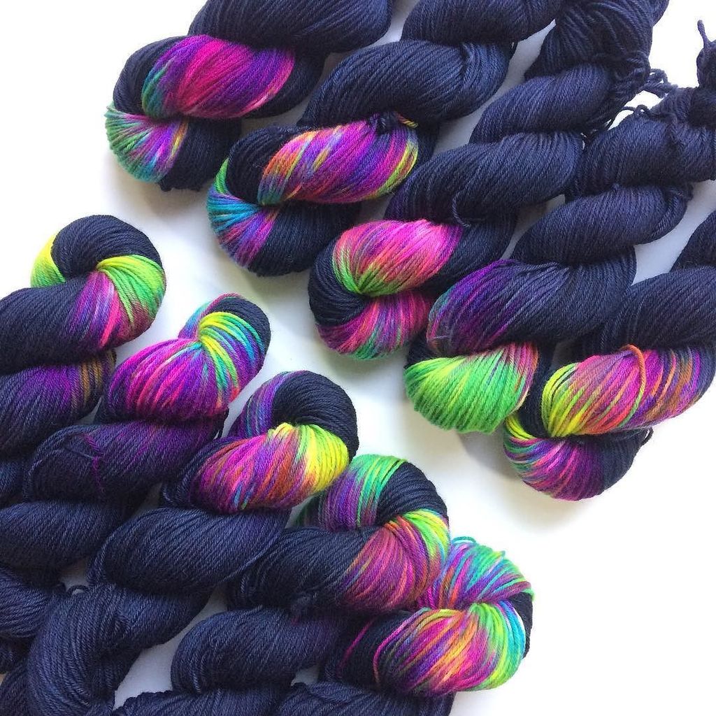 TheWoolKitchen's tweet photo. Not long now! 8pm and Nebula DK will be back and yes I did stash one of the (to hot to update) š
.
#knittersofinst⦠https://t.co/eobM96ICh9 https://t.co/7CRxvrBJUd