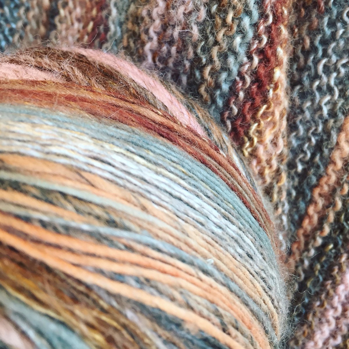 ✔️ de #Dipinto van #Langyarns gaat mee naar de <a href="/breidag/">breidag</a> in #Zwolle #Ritsin #standnummer9