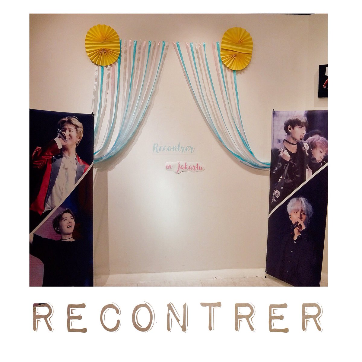 SriSuwastika's tweet photo. Ikr it's to late for me to post 🙃but, Thankyou for the amazing exhibition 👍🏻 @_RECONTRER @hearttoheart95 #Recontrerinjakarta #10142017 https://t.co/KIEmh0i4NN