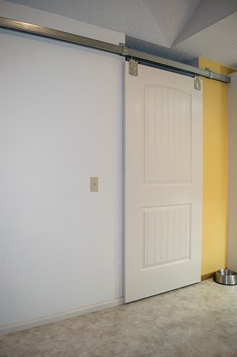 ExtremeHow_To's tweet photo. Installing A Door Using Barn Style Door Hardware
https://t.co/FmZtL4GjyI
#doors #diy #homeimprovement #addingadoor #installingdoors https://t.co/pddOiCqPKz