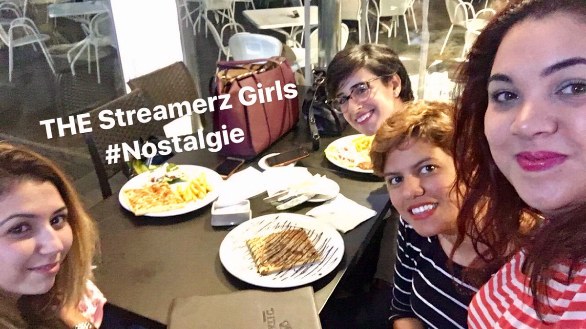 AidaDriss's tweet photo. Retrouvailles Streamerz girls ❤️ (@ Aquatic Restaurant et Salon de thé) https://t.co/9ja1jE6nOx https://t.co/T1GUAOAWJR