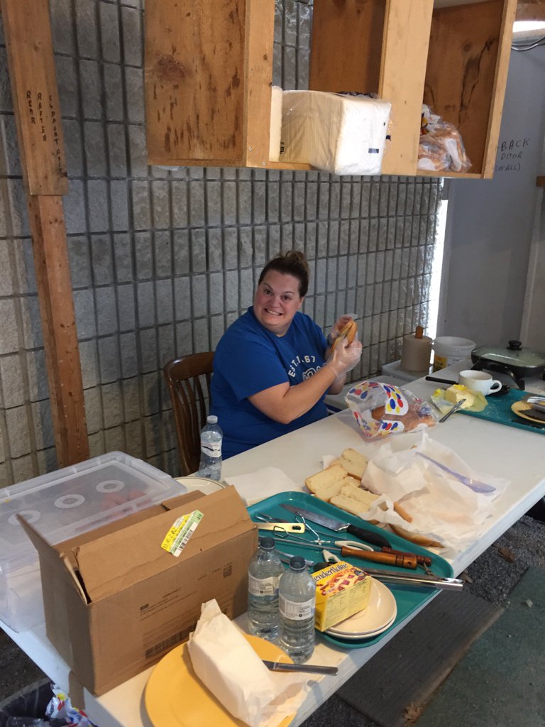 lukestempien's tweet photo. Holding down the food booth @HeritageLambton’s Fall Colour and Craft Sale. #HeritageMuseum #doublehot ☔️🎃🌭 https://t.co/DzTdJ0KXl0
