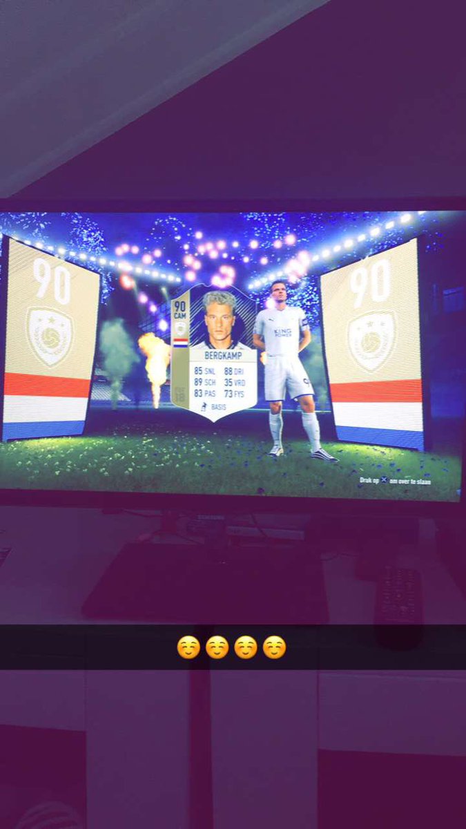 YannickBoonstra's tweet photo. Sbc pack OP !! @MattHDGamer https://t.co/vTxknUjVOJ