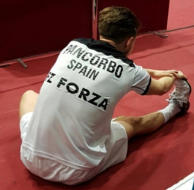 Bad_CiuVillalba's tweet photo. Nuestro jugador Enrique Pancorbo, BRONCE en el Máster Nacional de Santander en dobles!! Gran resultado!!! #ColladoVillalba #Bádminton https://t.co/uH4oKbUn1m