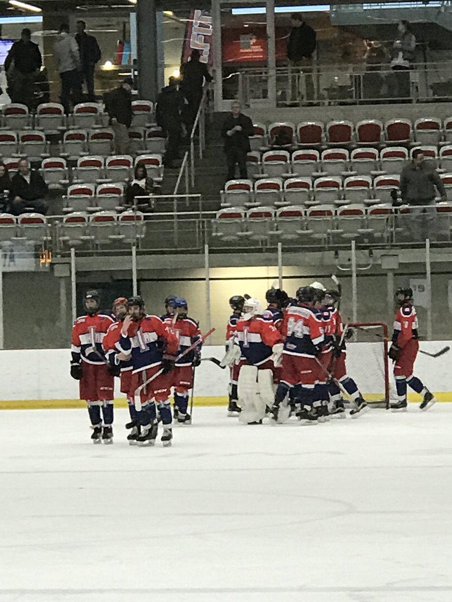 kunuks's tweet photo. @IHAHockey_ gets the W with a 5-4 win. Shots 45-44 for @WestVanWarriors, second half was good. #play60mins #pulleditout https://t.co/nZvRcE0f6o
