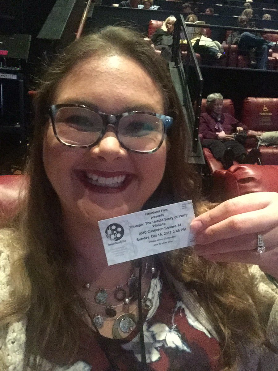 lediamedia's tweet photo. Seats are filling up for @PerryWallaceDoc world premiere - glad I am here a bit early! #HFF2017 https://t.co/LitsFoayTf