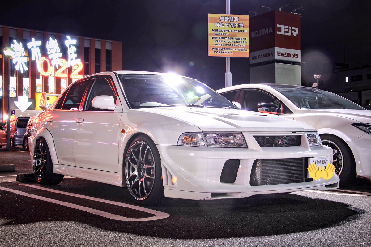 _EVO_J_'s tweet photo. #秋のエボオーナー相互フォロー祭り
昨日で20歳になりました🤙
愛知でトミマキ乗っております。
最近車に対するカスタム欲もなく、とても困っています…
写真使い回しごめんなさい🙏 https://t.co/fZs1gDE4Tq