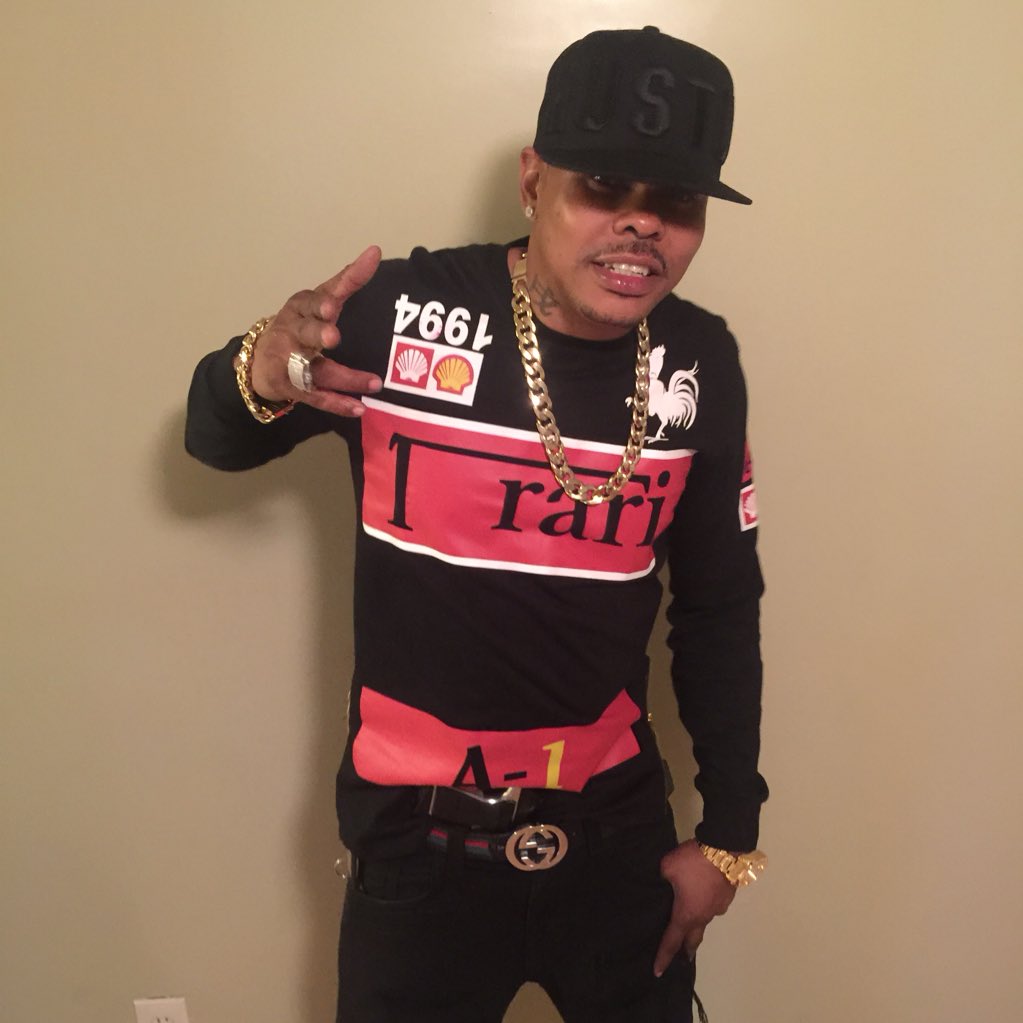 CashNelly's tweet photo. #NewProfilePic https://t.co/taluX6ho1Z