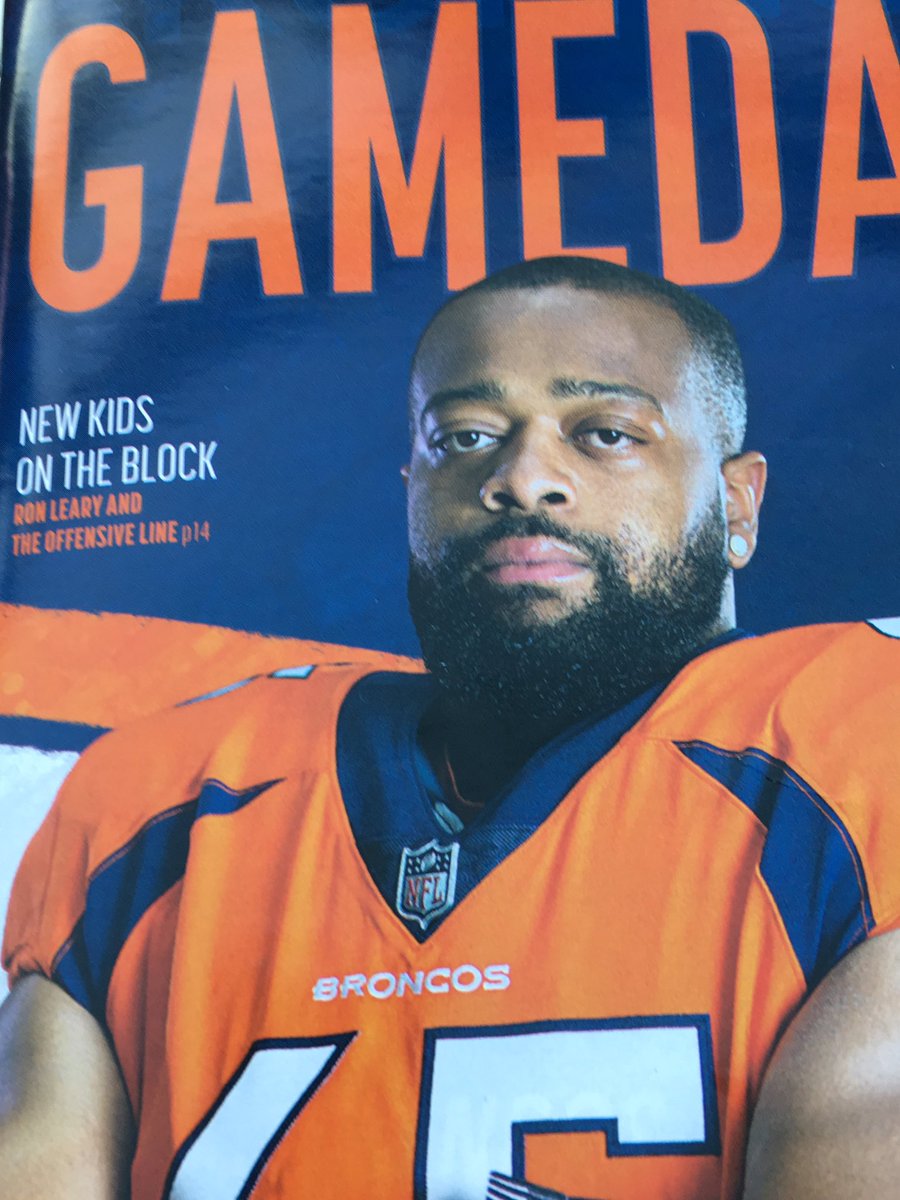 memphiscds's tweet photo. Come to #broncos game and look who get the cover but fellow #memphis alum @BigLeary65 . Good timing #MEMPHIS #broncos https://t.co/1SRxcqoTMD