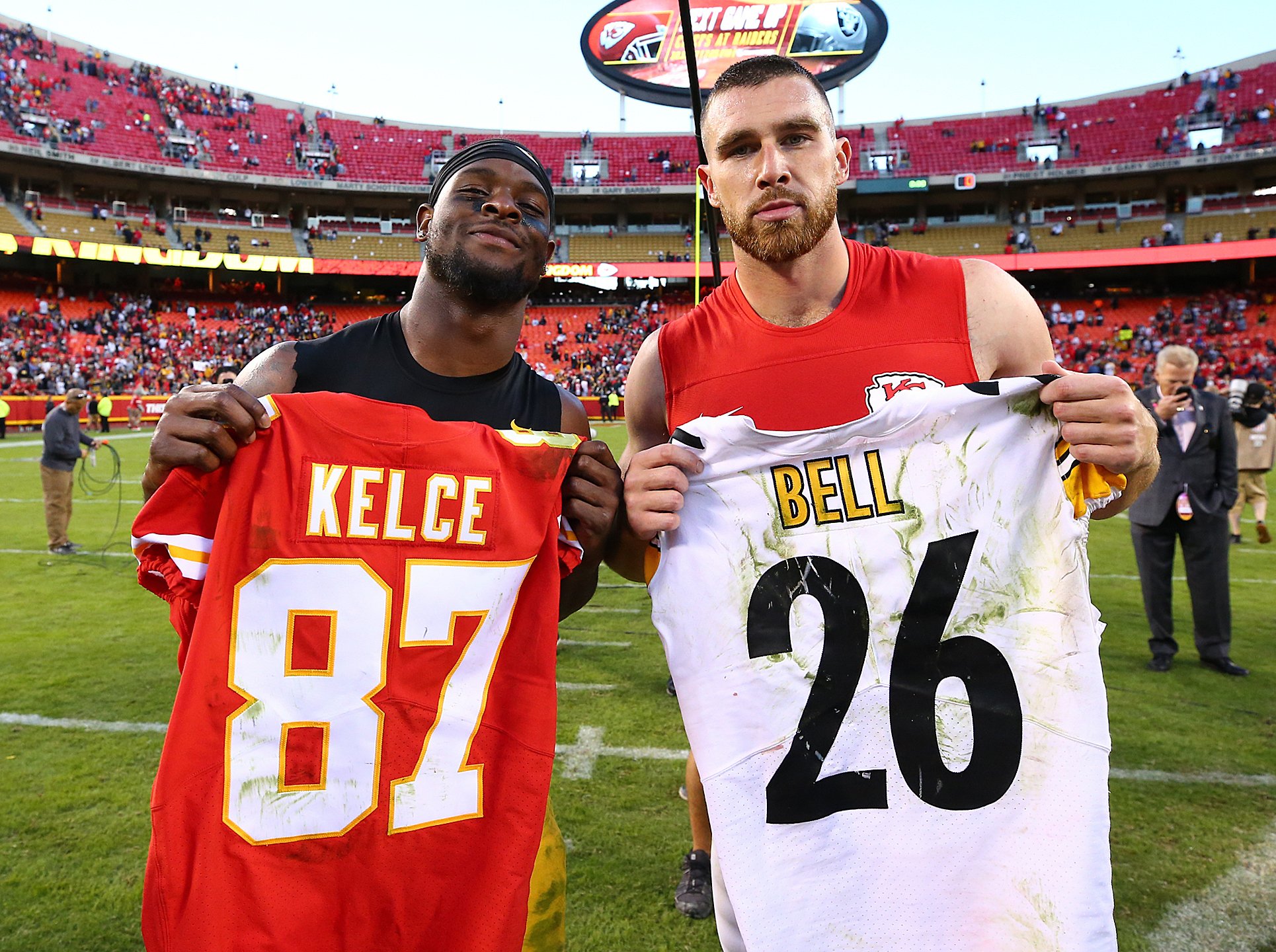 Kansas City Chiefs on Twitter: "Post-game jersey swaps. #Respect #FootballIsFamily…