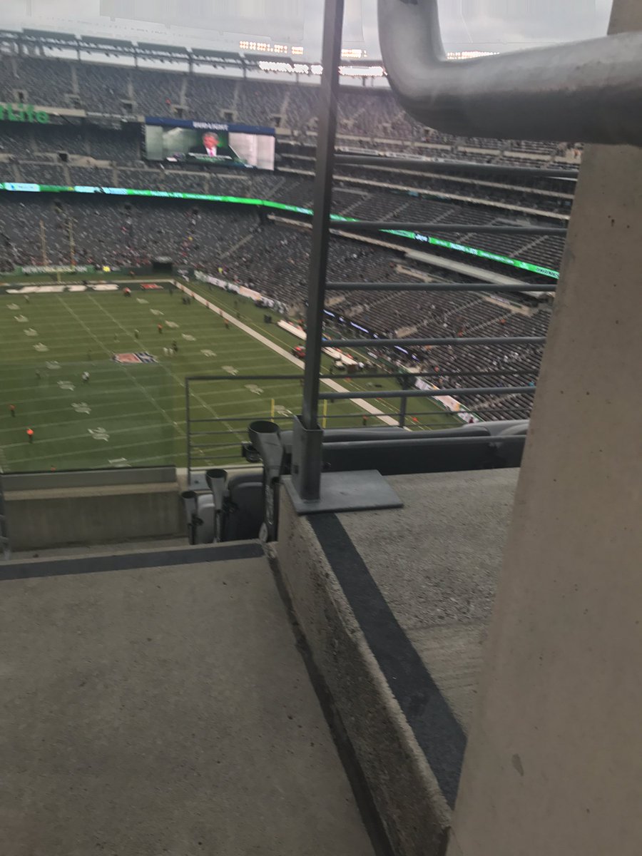 _YaTuSabes_'s tweet photo. #GoPats #PatsNation!!!! Today was one for the books!!! @nyjets #Jets #MetsStadium https://t.co/Iv5dERFF1y