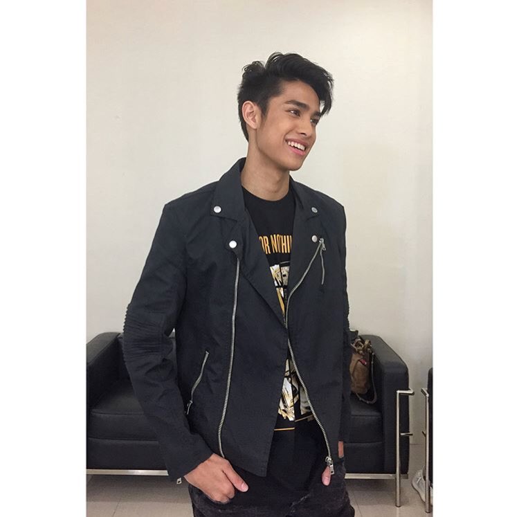 Donnys_Army's tweet photo. kyah pemnumber mo kyah ❤️ #MYXMoves https://t.co/vRglKmrseq