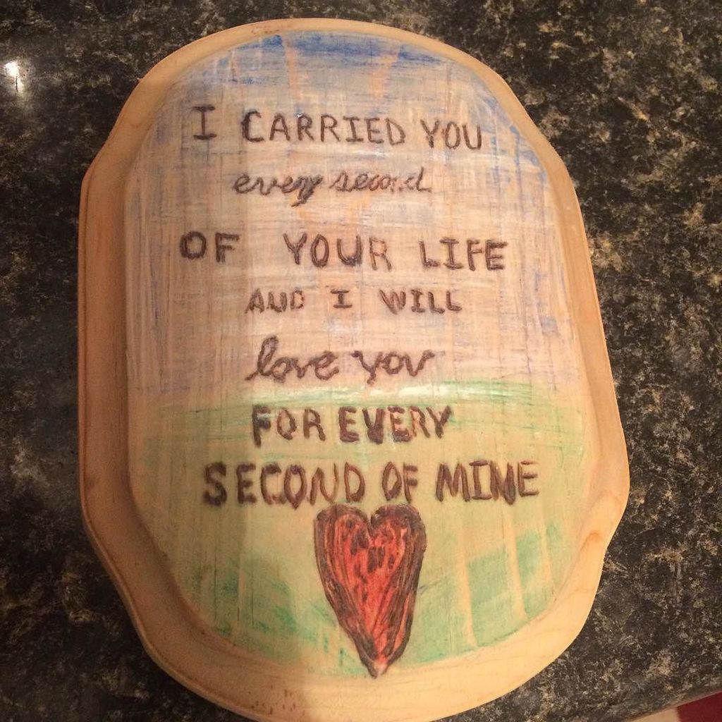 andilit's tweet photo. Remembering with this beautiful piece Philip made me on this Pregnancy and Infant Loss Day. #pregnancyloss #miscar… https://t.co/nyoYFskVNq https://t.co/G9vx9BS6uj