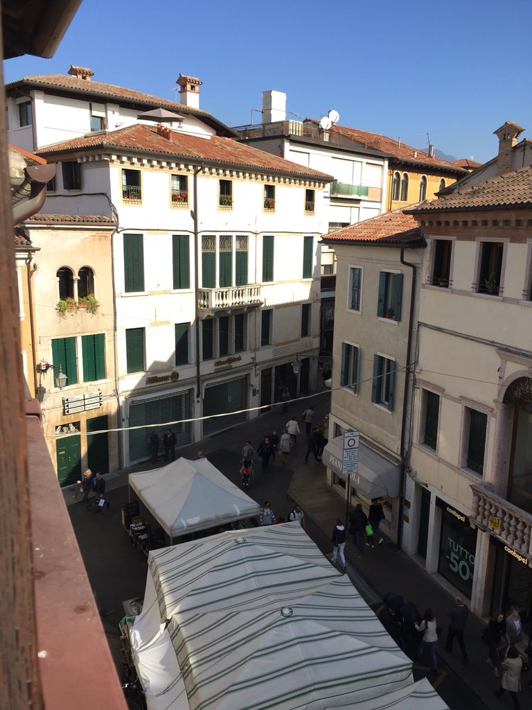 VCogo's tweet photo. La mia casa #bassanodelgrappa #vita #sole #tranquillità #home https://t.co/8uVVmUgcDf