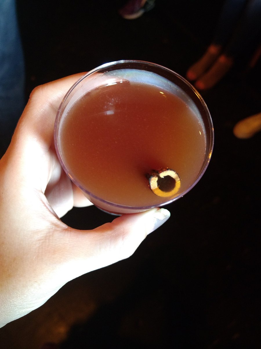 NotMyTypewriter's tweet photo. #HamontForHanley is celebrating our beloved @PopUpHamilton today until six. Great food and drinks for a great cause. #MadLove #HamOnt https://t.co/dYBNxzZ7Bp